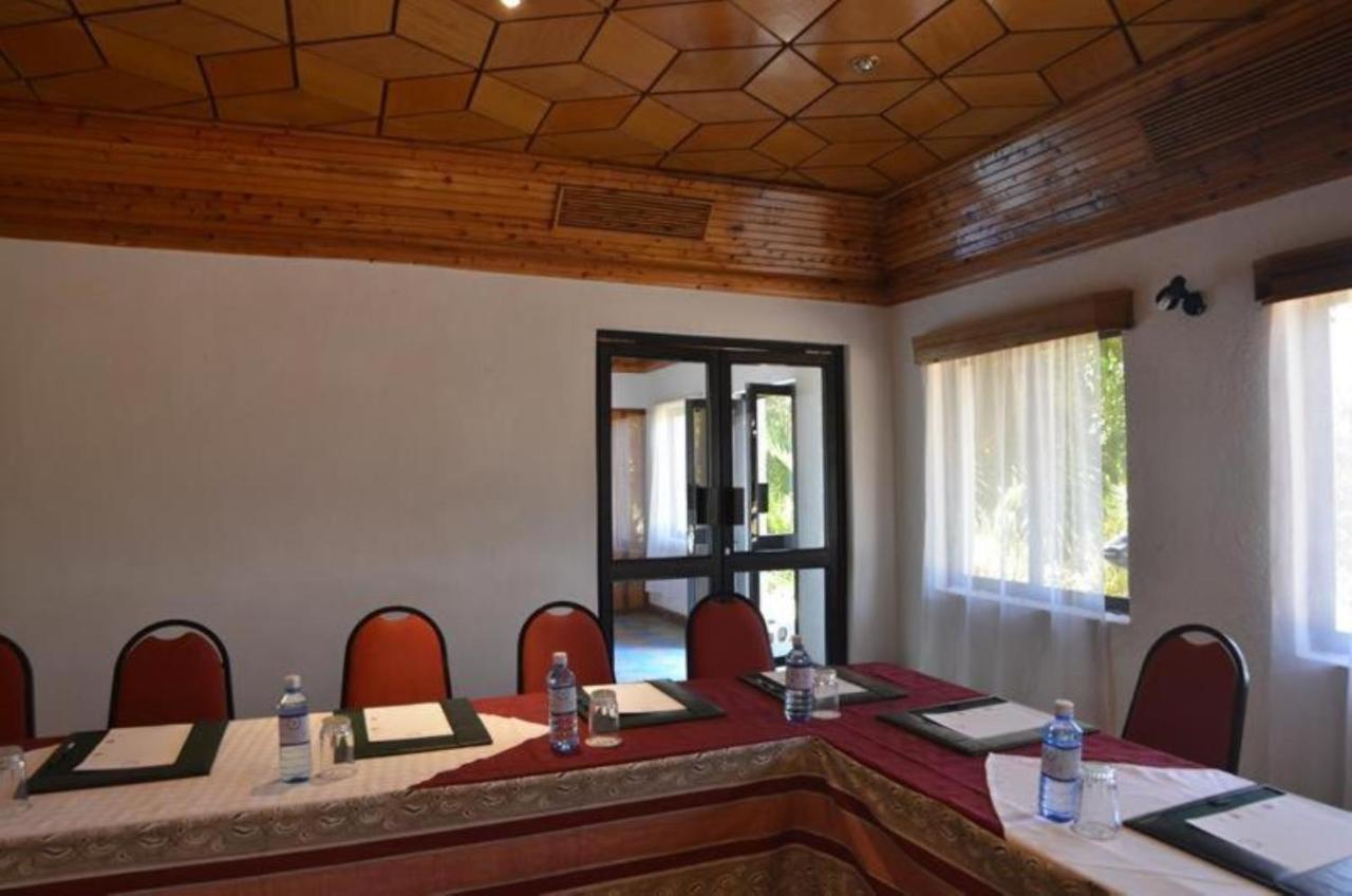 Jacaranda Lake Elementaita Lodge Gilgil 외부 사진