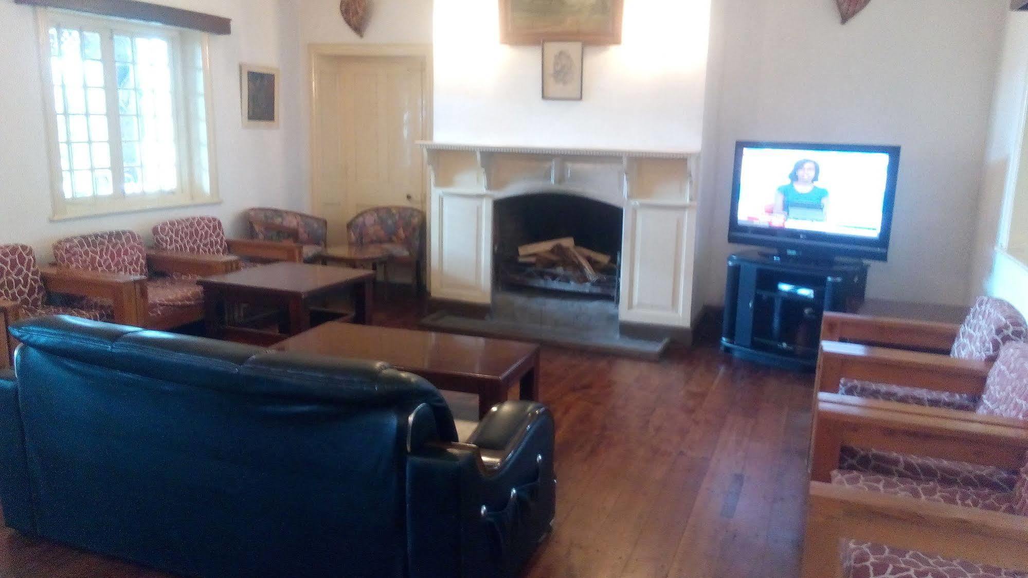 Jacaranda Lake Elementaita Lodge Gilgil 외부 사진