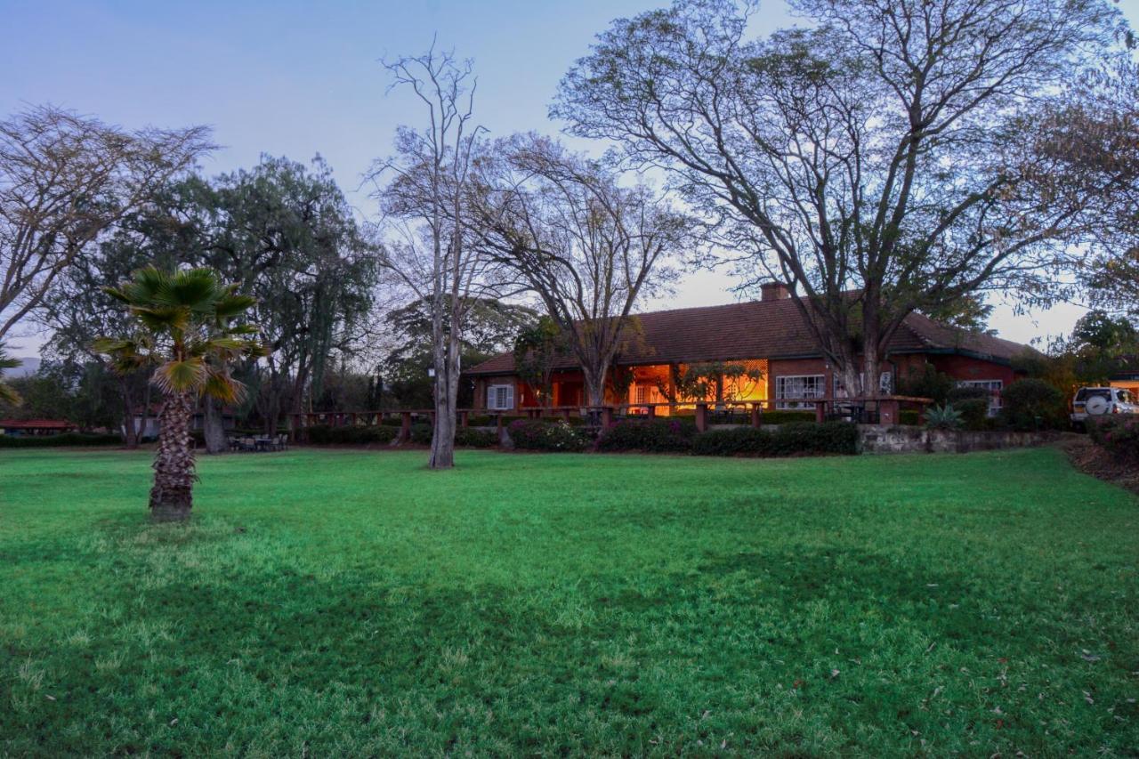 Jacaranda Lake Elementaita Lodge Gilgil 외부 사진