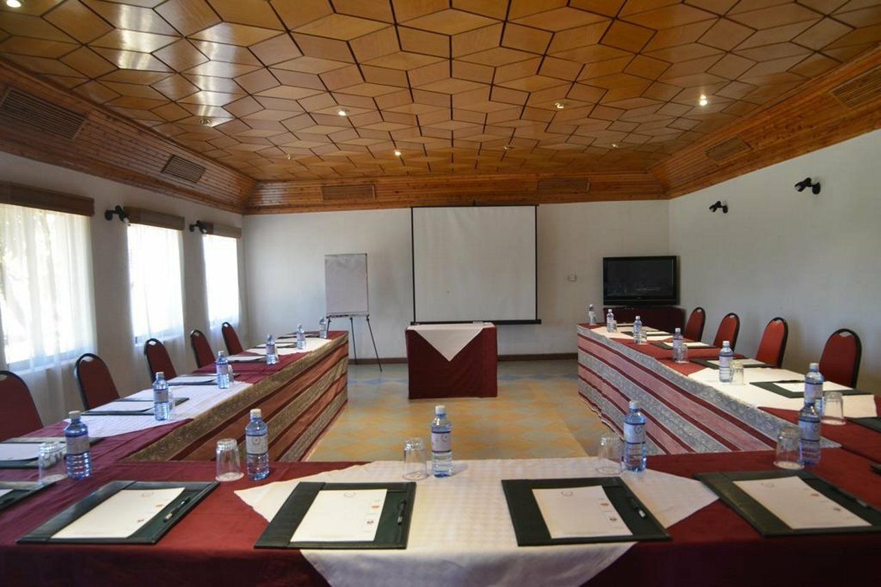 Jacaranda Lake Elementaita Lodge Gilgil 외부 사진